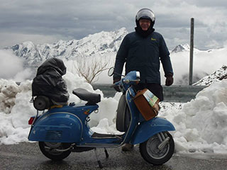 Vespe Solitarie in alta montagna