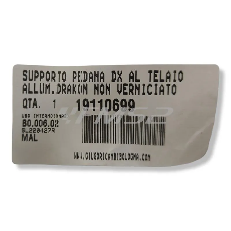 Supporto pedana destra in alluminio con fissaggio al telaio per Malaguti Drakon 50 cc, ricambio 19110699