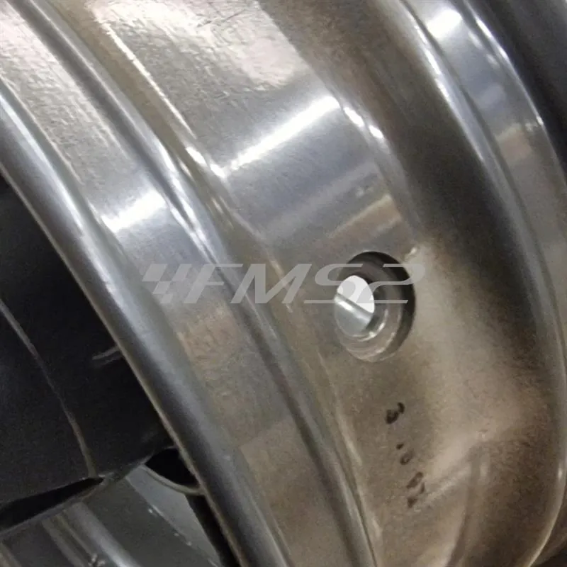 Cerchio anteriore grigio 3 fori originale Yamaha-MBK 4PAF51683000 per MBK Booster Spirit 50cc 1996-1998