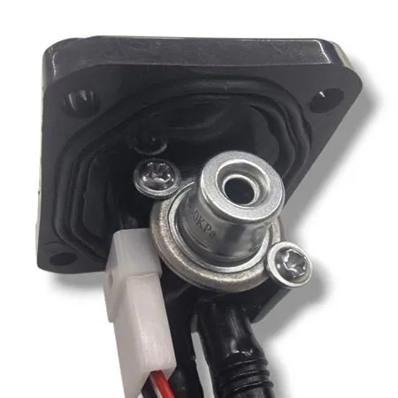 Pompa carburante completa per KTM / Husqvarna / GasGas / Husaberg distribuita da Motocross Marketing, ricambio AV2351