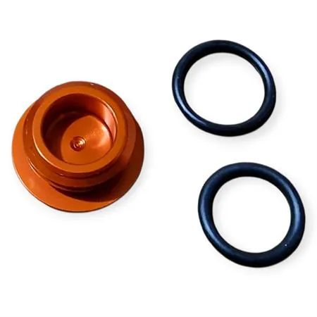 Tappo carico olio M24 X 3 mm anodizzato arancione con chiave da 13 mm specifico per KTM, GAS GAS, HUSQVARNA, HUSABERG, VENT e SHERCO, ricambio AV3002A