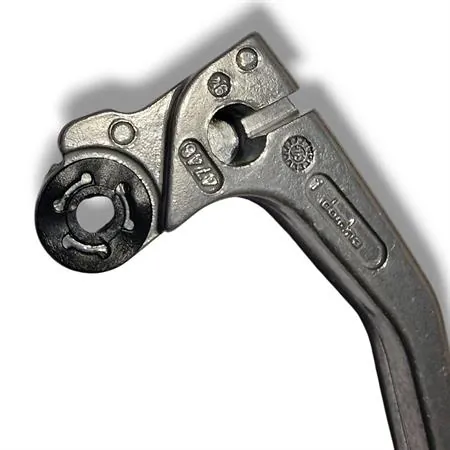 Leva frizione Domino pressofusa specifica per Husqvarna SMS 125 2007-2012, WRE 125 2007-2013 e TE 610 2003-2009, ricambio LVU4747