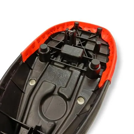 Sella biposto Booster spirit fino al 2203 di colore nera arancione (Nisa Selle), ricambio 0333BCNA