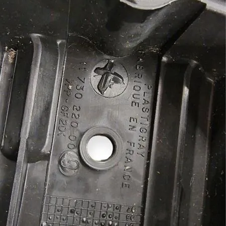 Protezione posteriore portapacchi maniglione Peugeot 730220N per Buxy e Zenith 50 cc - Ricambio originale